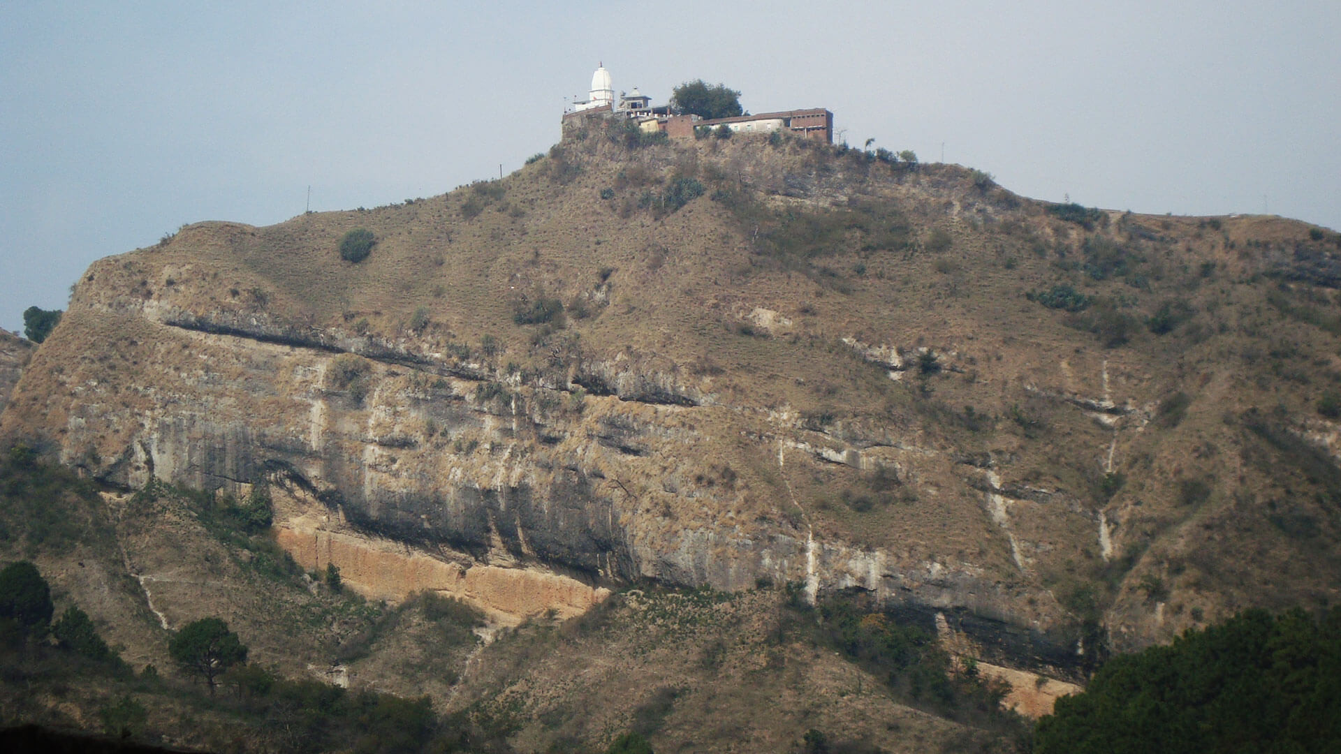 Kangra Fort Himachal Pradesh| Travel Guide | Adotrip